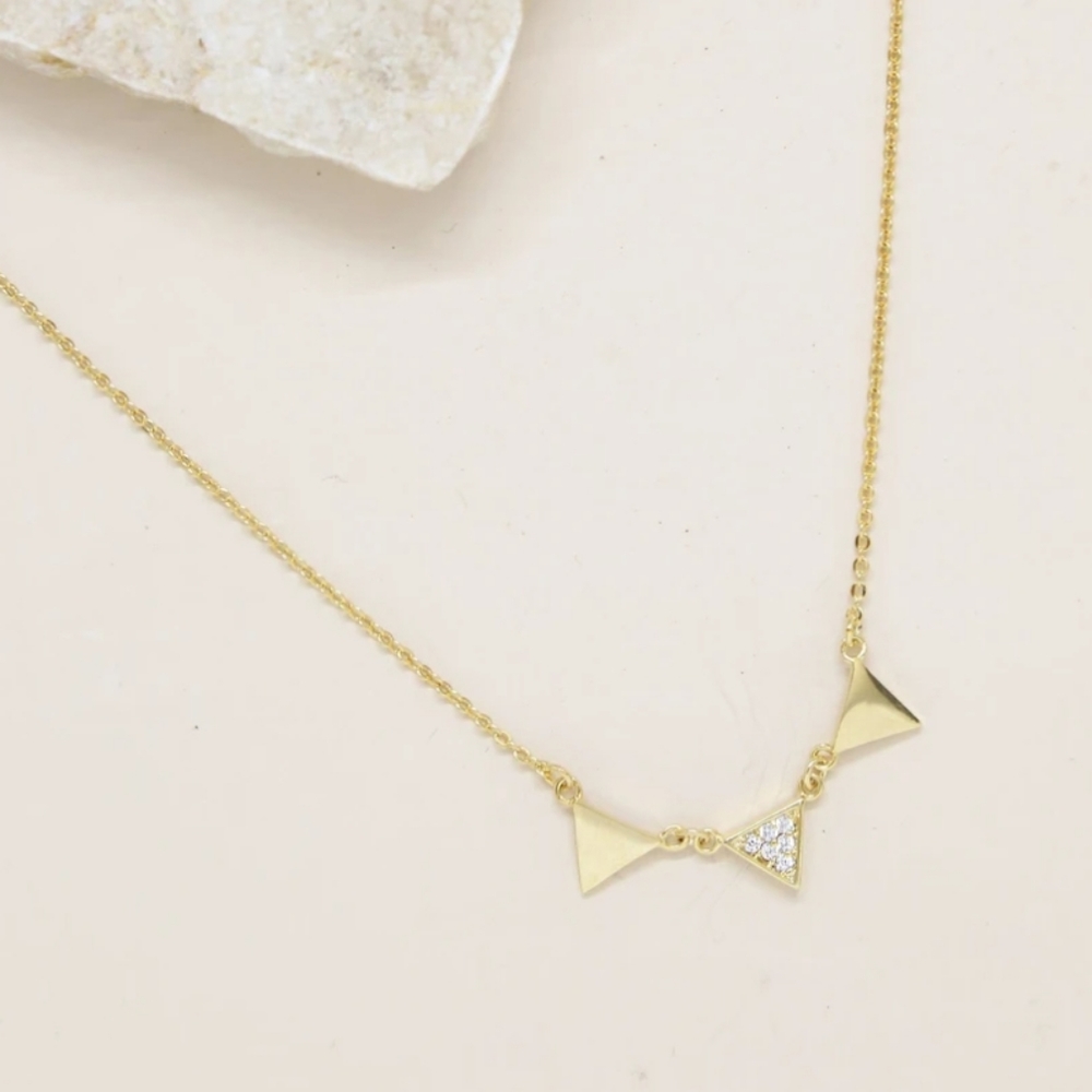 ETTIKA 18k Gold Plated Crystal Necklace